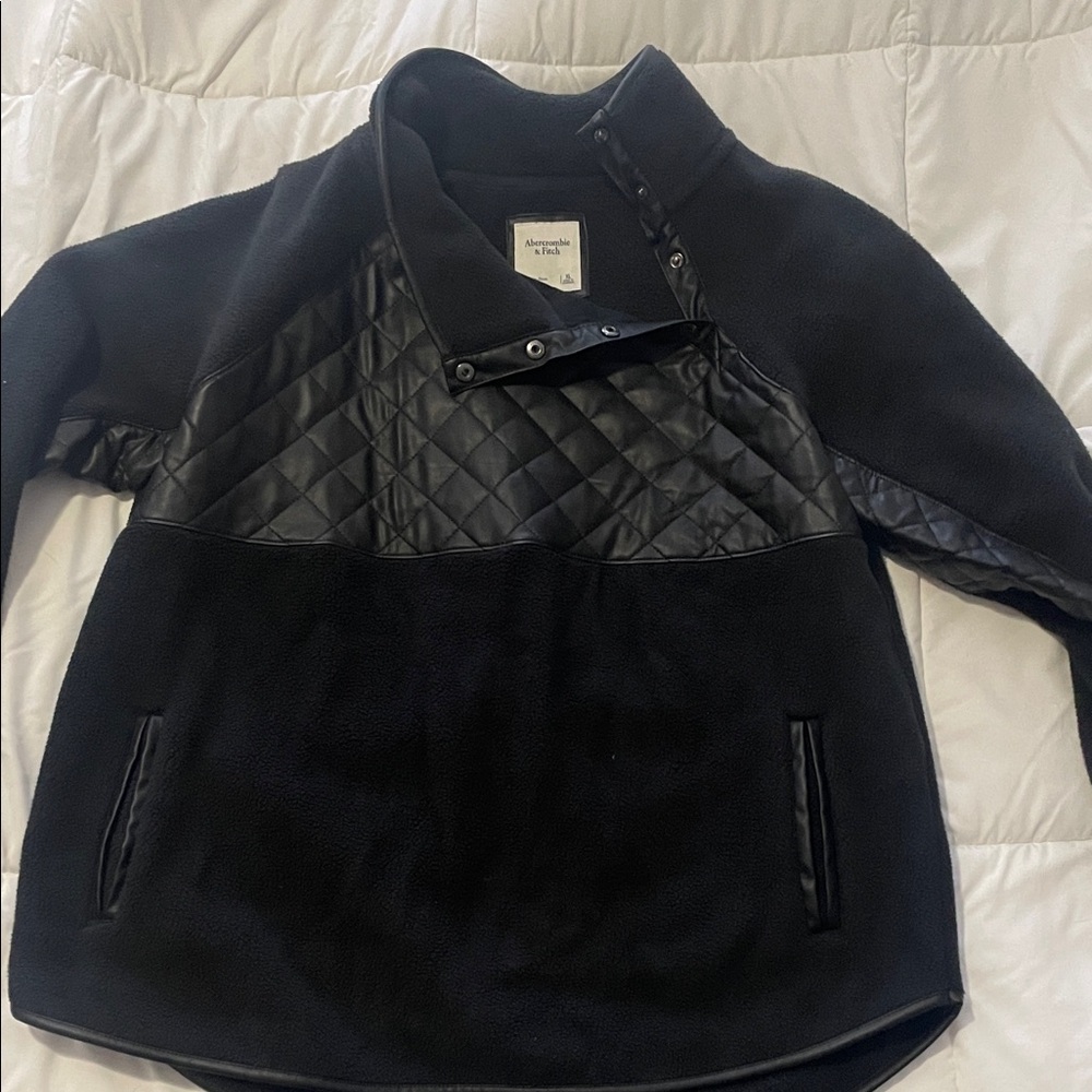 Abercrombie & Fitch Black Quilted Ski Jacket